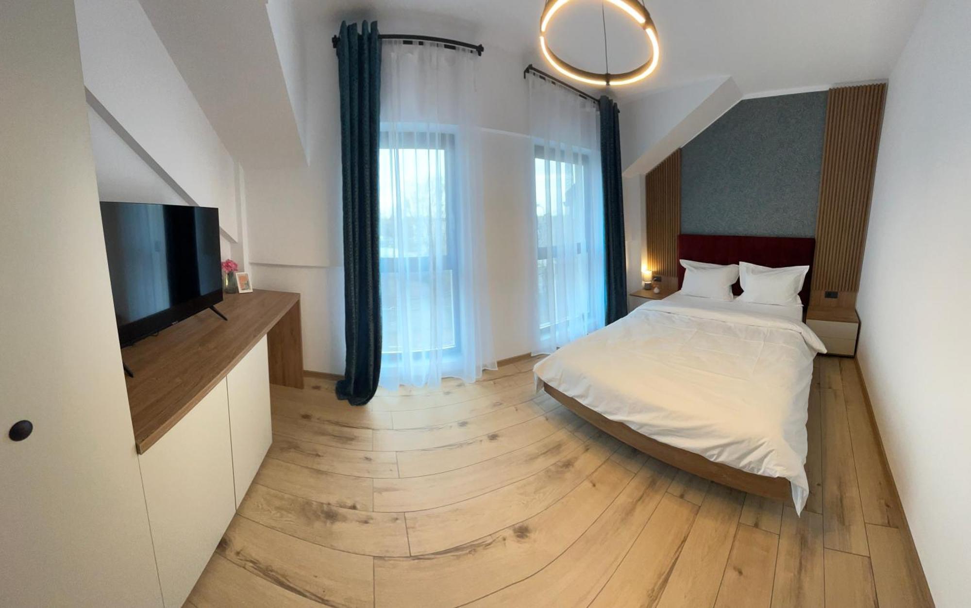 South Apartment *