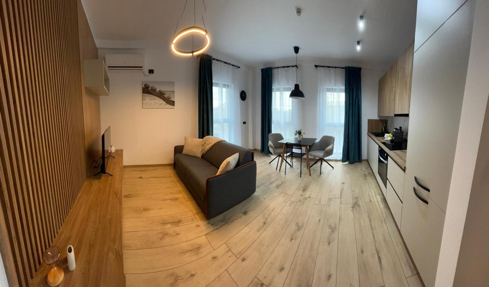 Apartment South *
