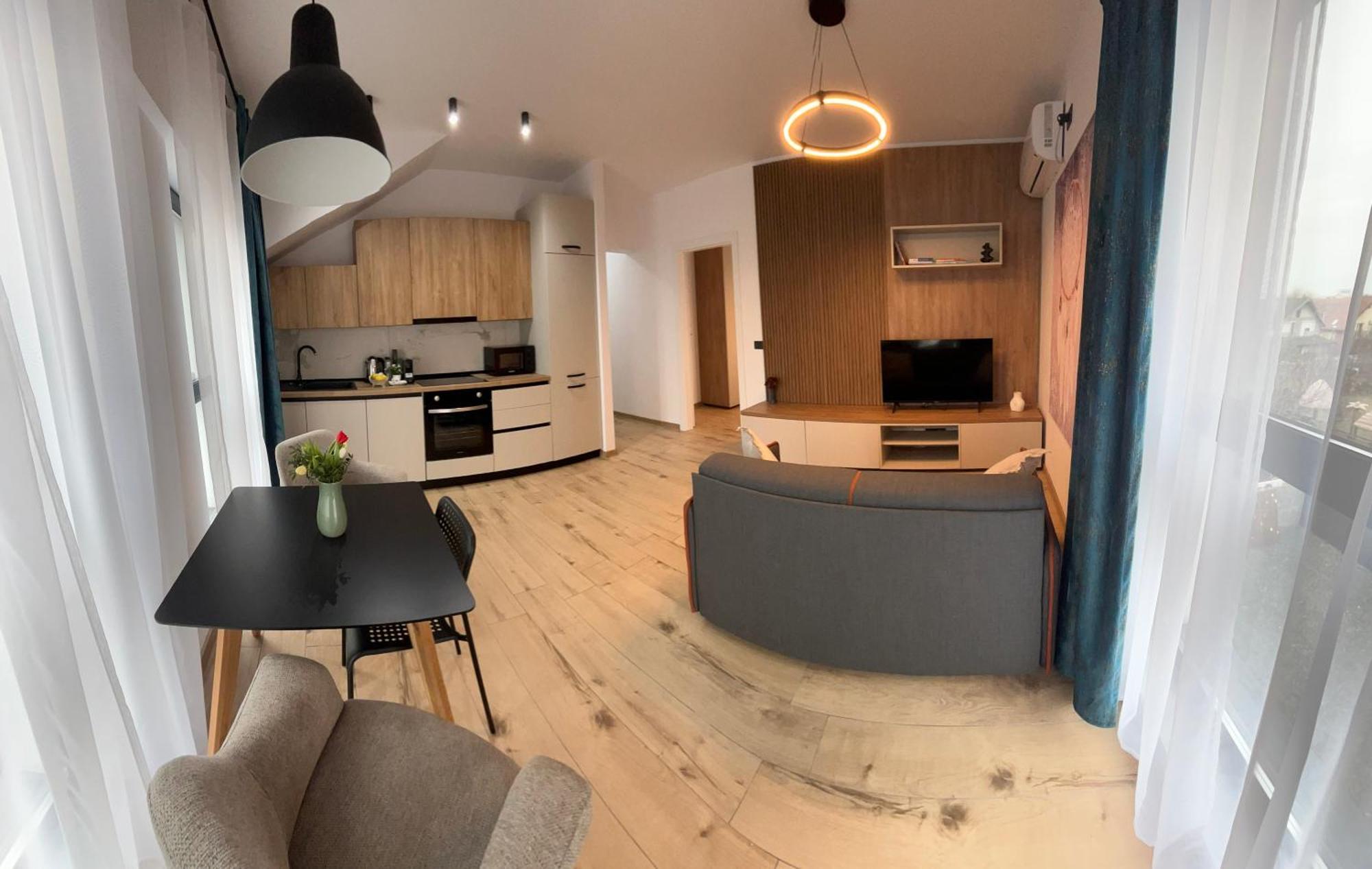 South Apartment *